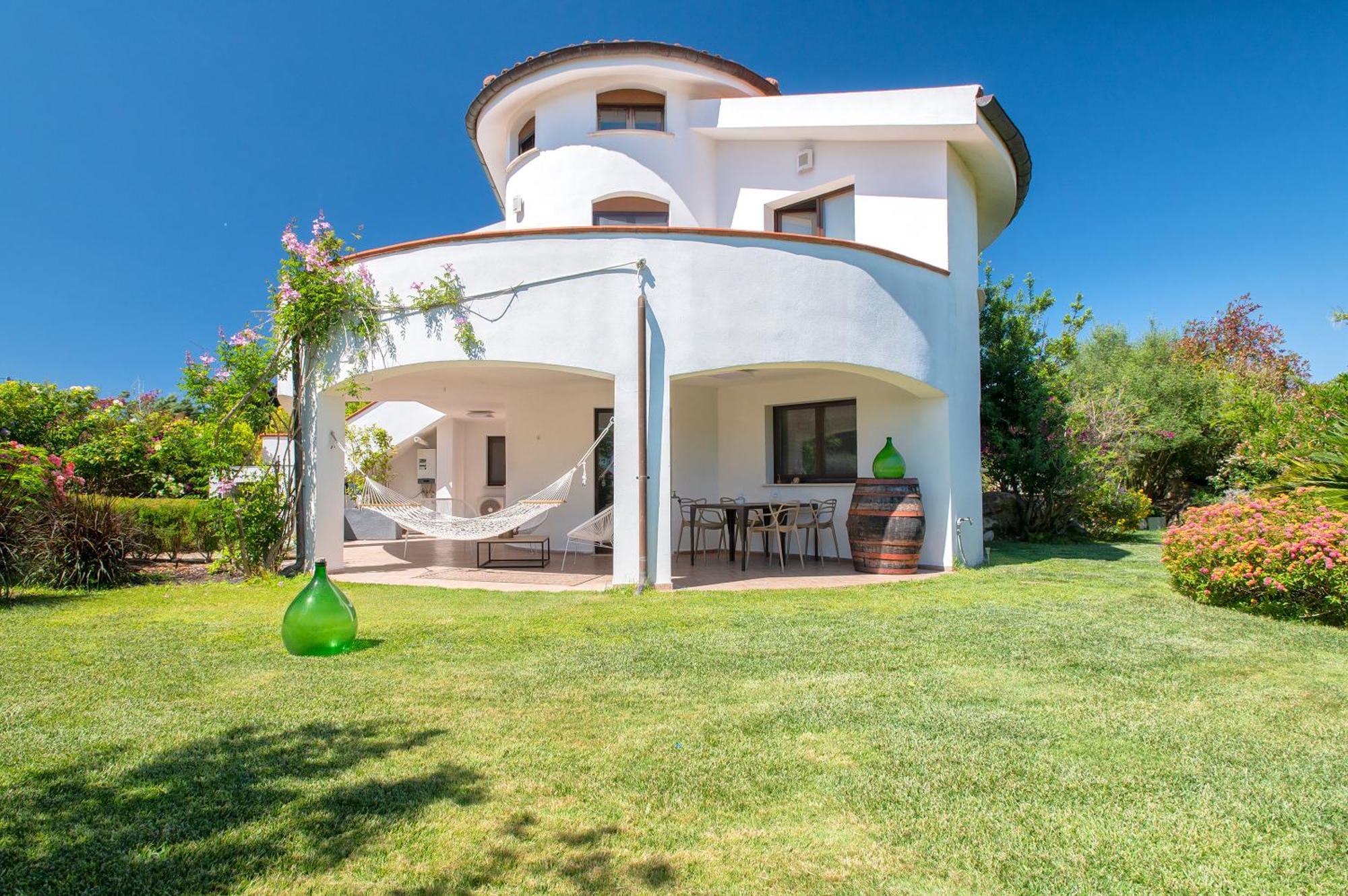 Sardinia Re - Villa Fioretta Flowers Apartments オルメード エクステリア 写真
